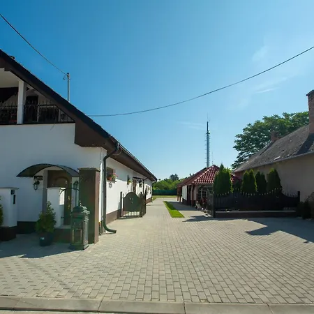 Gasthuis Vintage B 107 3*